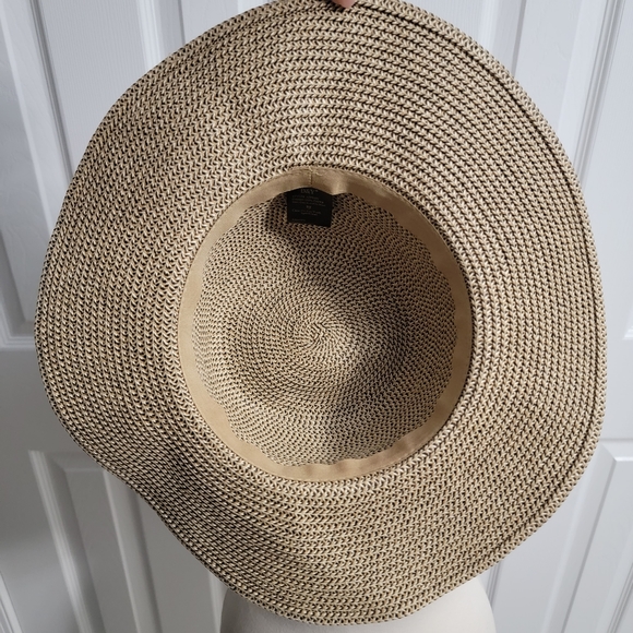 David & Young Floppy Woven Hat, Black & Natural - Picture 5 of 6